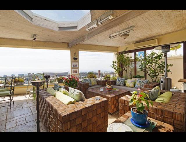 3 BEDROOM HOUSE FOR SALE IN GREEN POINT